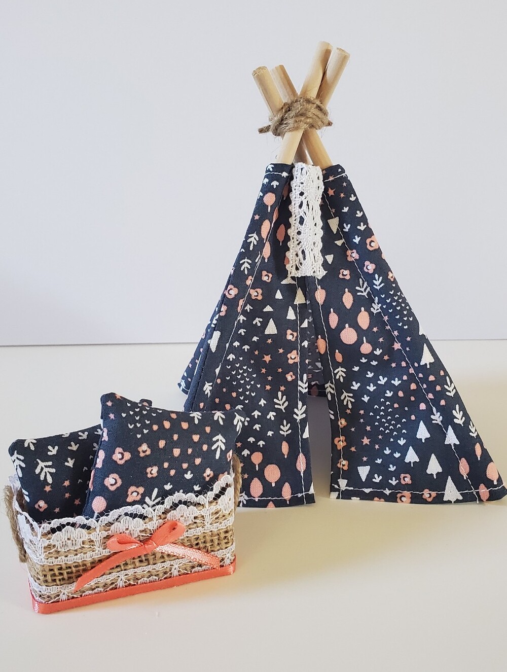 Miniature Dollhouse Handmade Teepee Basket Floral Navy Maileg 1:12 Scale